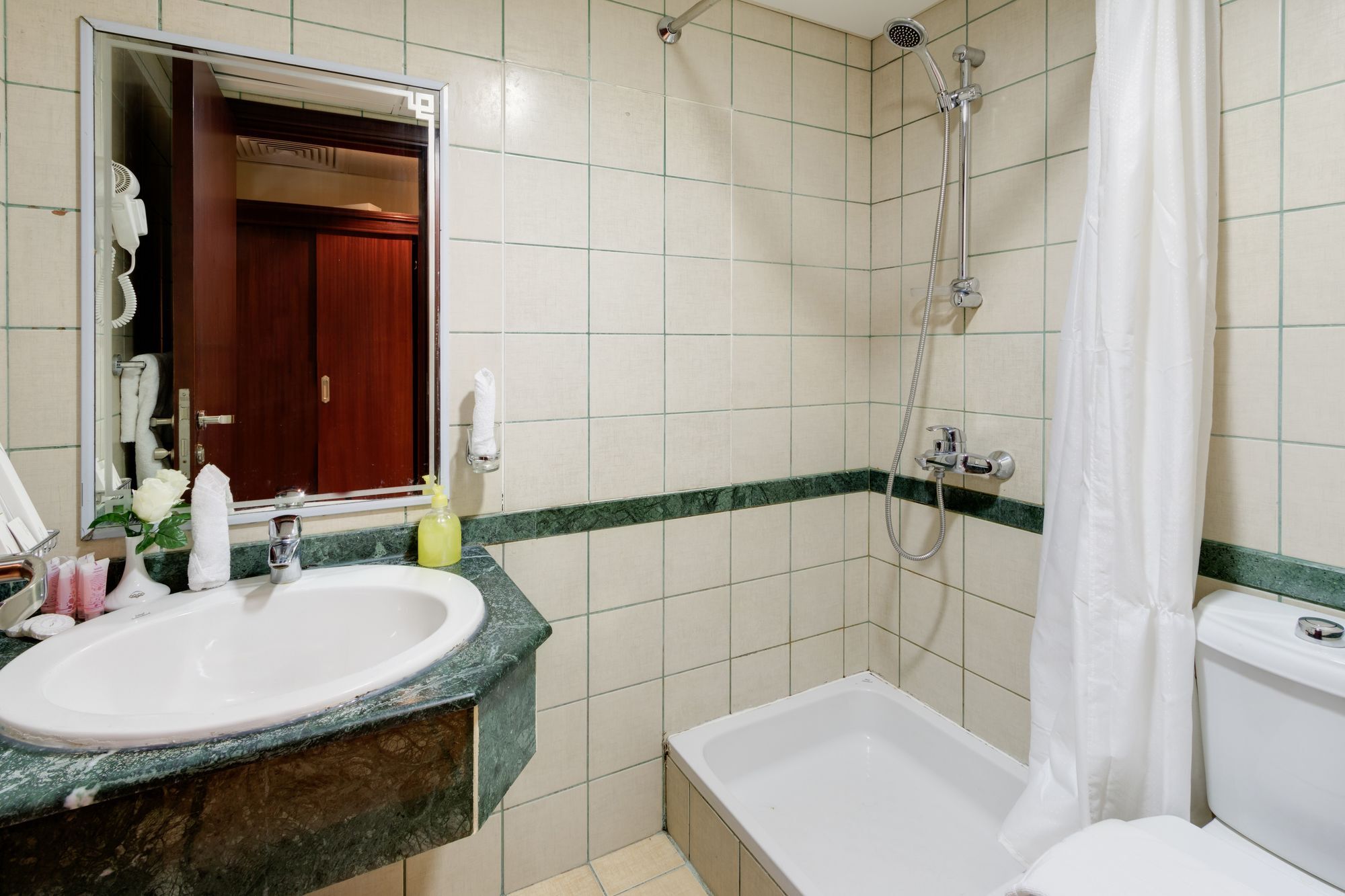 Mawaddah Altaqwa Hotel Medina Bagian luar foto