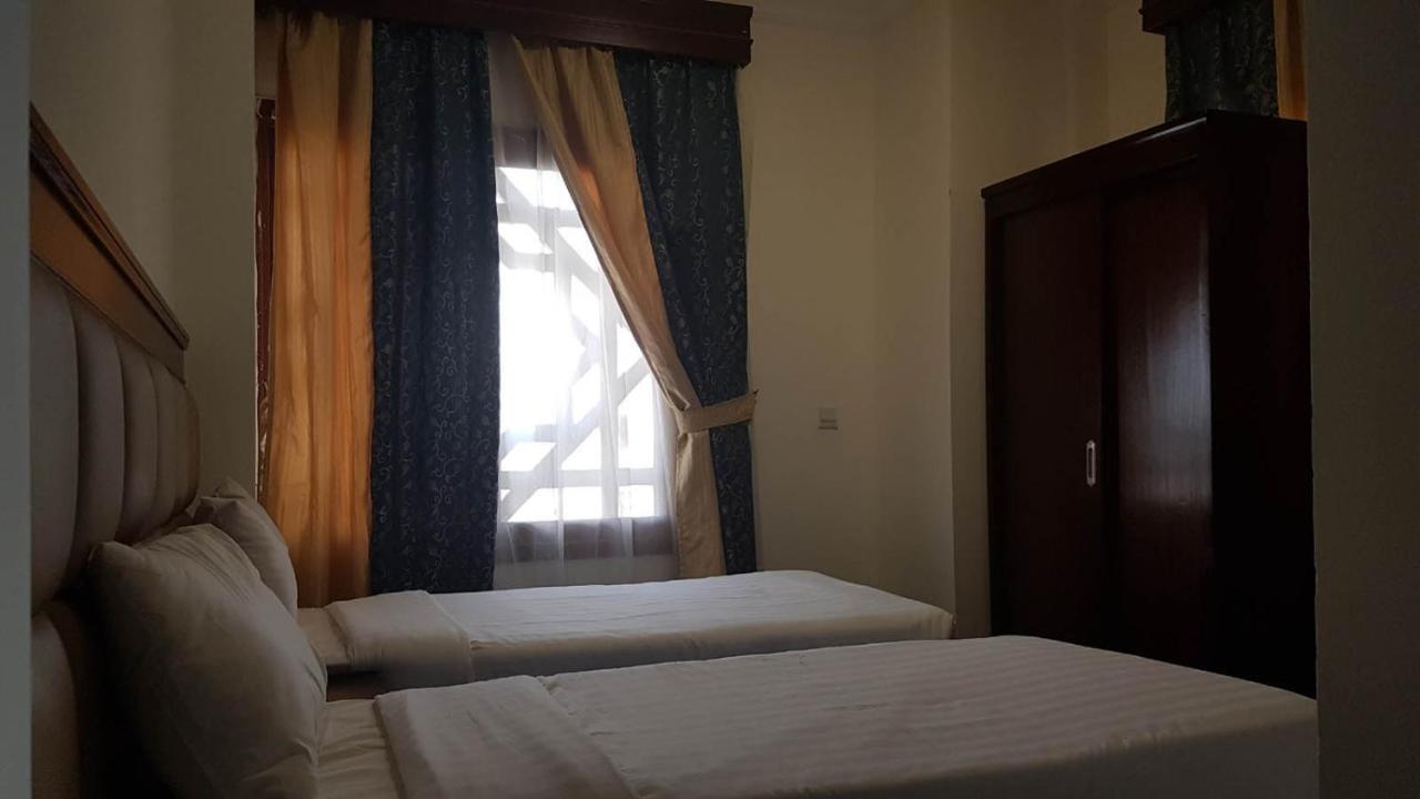 Mawaddah Altaqwa Hotel Medina Bagian luar foto