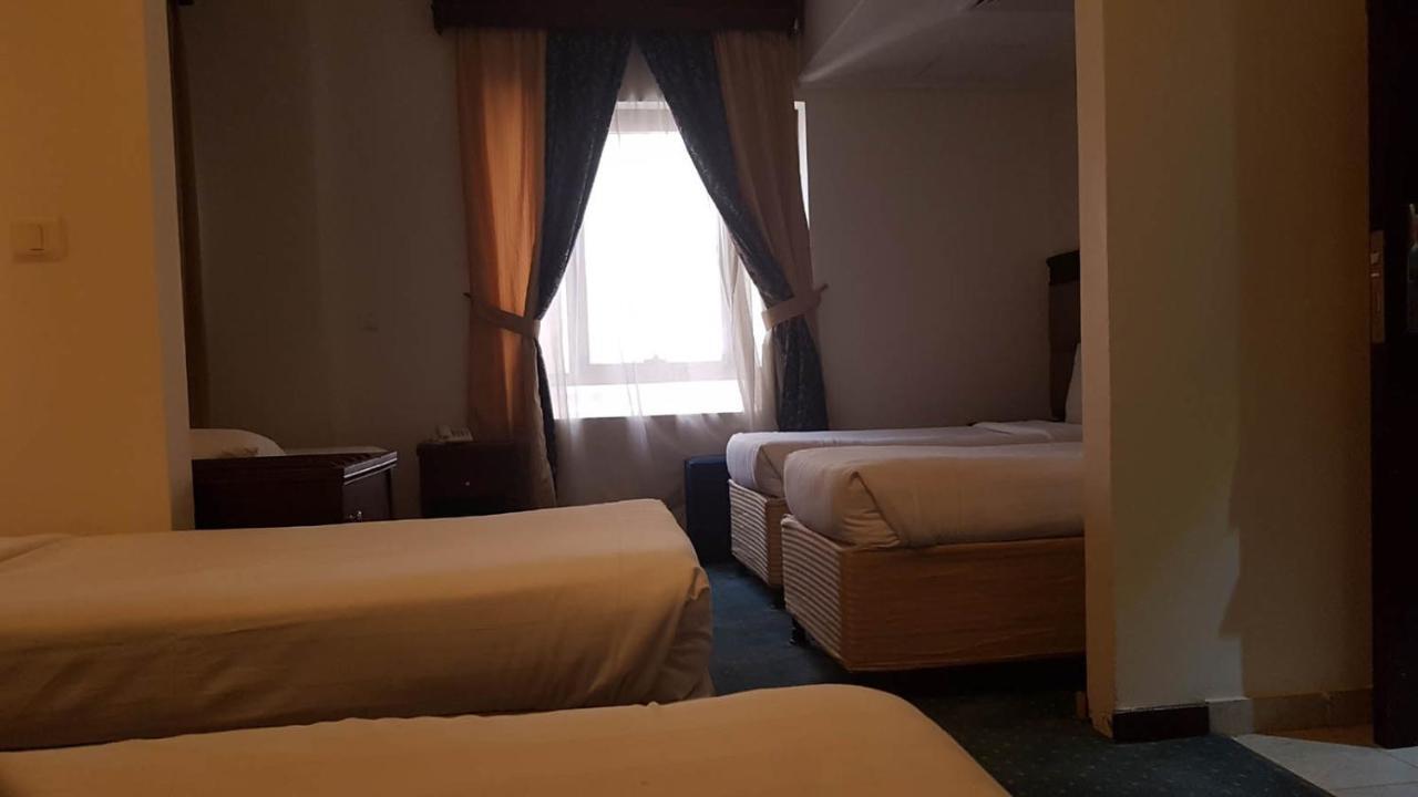 Mawaddah Altaqwa Hotel Medina Bagian luar foto